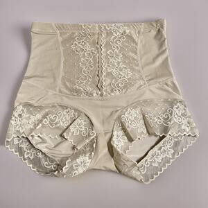 New Medium High Rise Tummy Control Shapewear Lace Cinching Girdle Panty Nude Tan